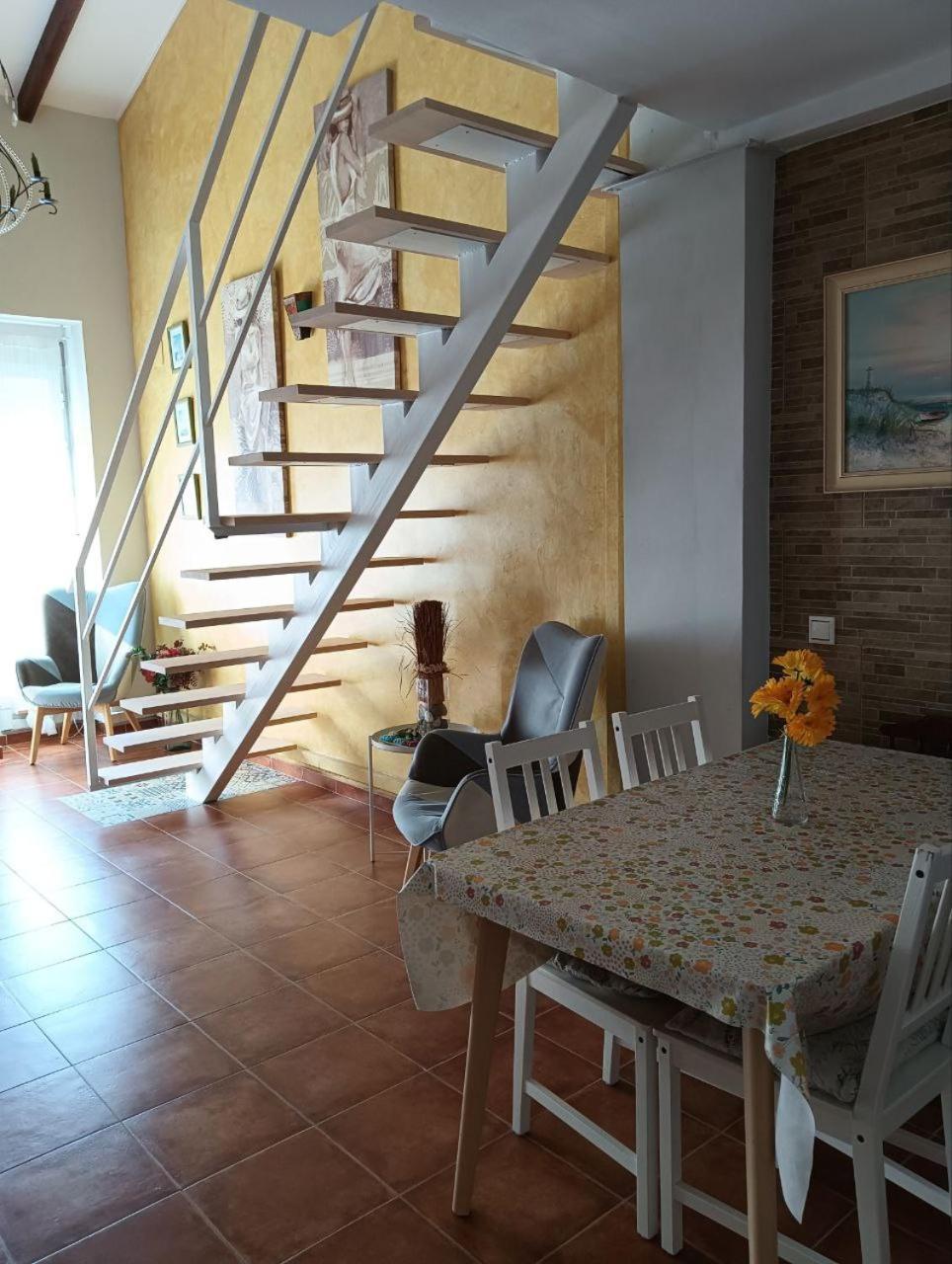 Loft In Ehemaligem Fischer Haus Valenza
